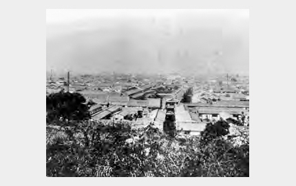 高津神社舞台より望西