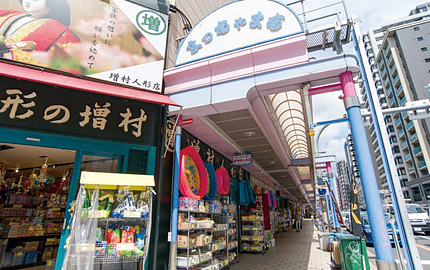 大阪・松屋町の玩具街