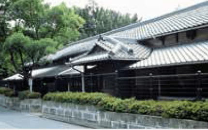 大阪府最古を誇る木造平屋建ての旧新田小学校校舎（現在）