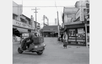 昭和40年代の夙川駅南口付近
