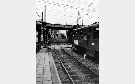 1976（昭和51）年の山下駅ホーム